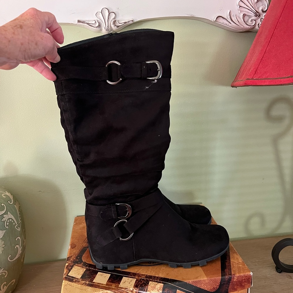 UNR8ED Black Suede Boots 9.5